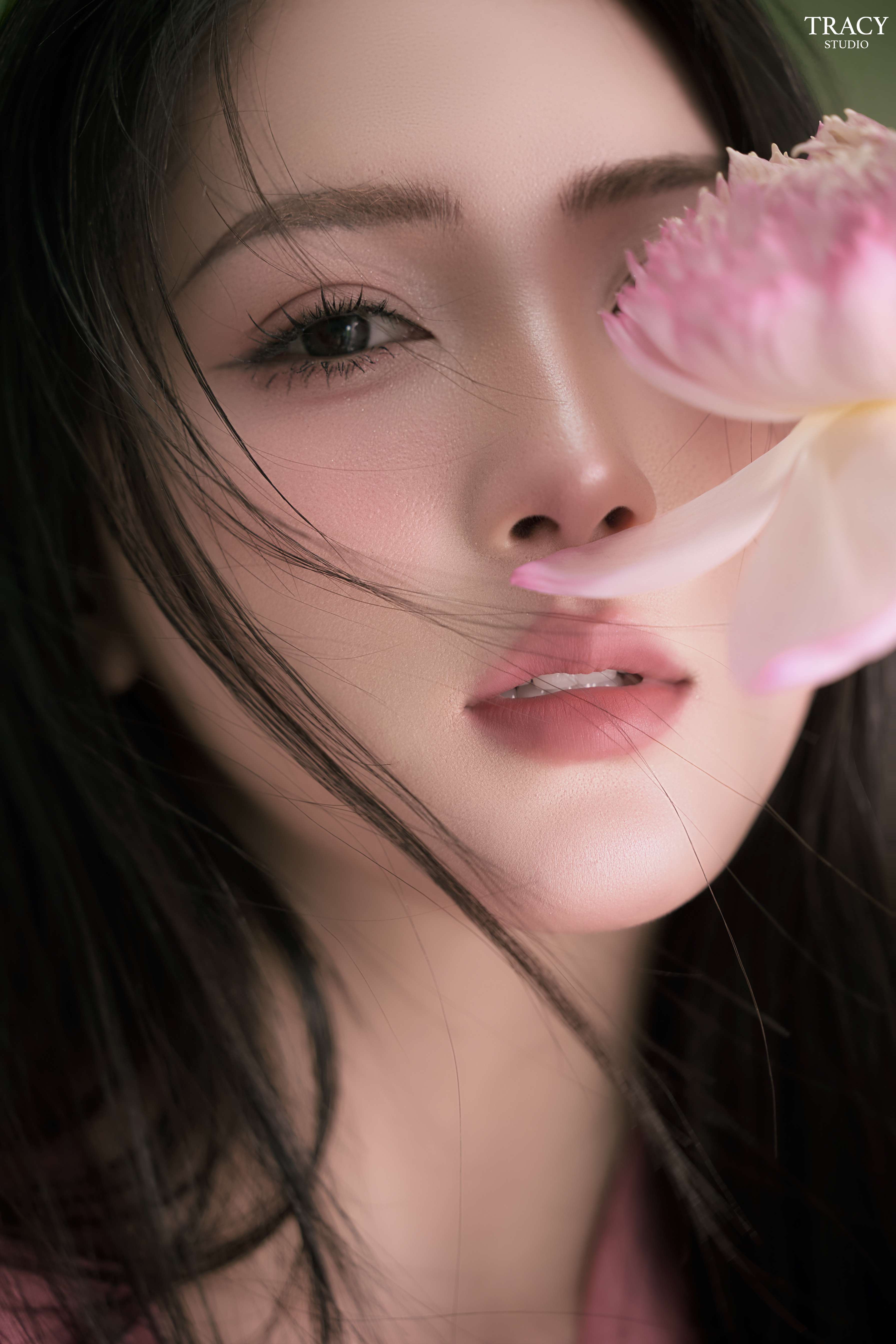 frontend/img/gallery/concept-sen/tracy-studio-chup-concept-sen-hang (6).jpg